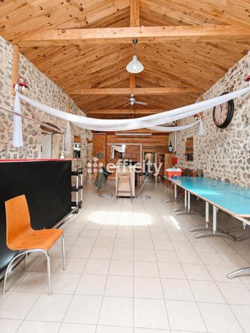 Maison 8 pièces - 280 m²