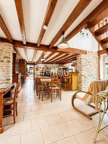 Maison 8 pièces - 280 m²