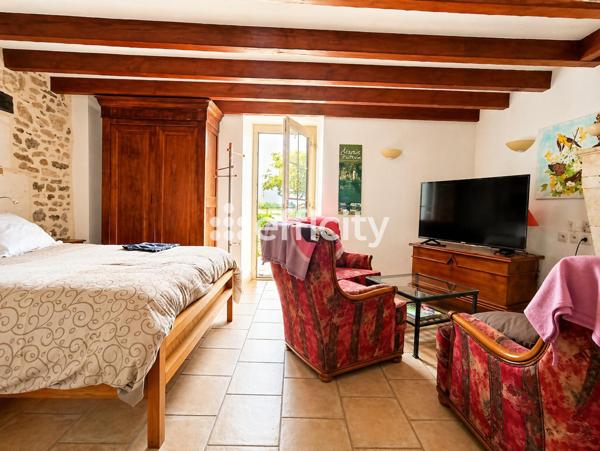 Maison 8 pièces - 280 m²
