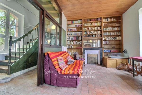 "Maison atypique au coeur d'une ancienne école" 45520 - Chevilly