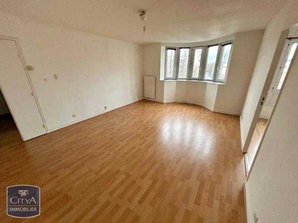 Appartement à louer 2 pièces 51.99m²
