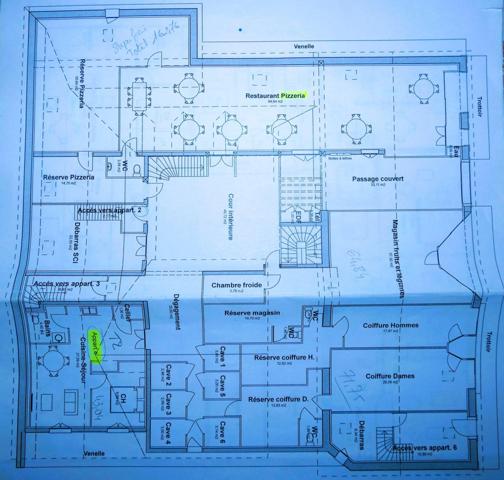 Immeuble à GARLIN, 64330 - 740m²