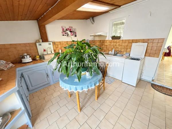 Vente                                                      Maison
                        
                     6 pièces                      115 m2                     à Neuvic