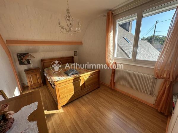 Vente                                                      Maison
                        
                     6 pièces                      115 m2                     à Neuvic