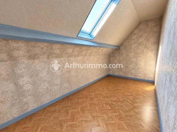 Vente                                                      Maison
                        
                     6 pièces                      115 m2                     à Neuvic