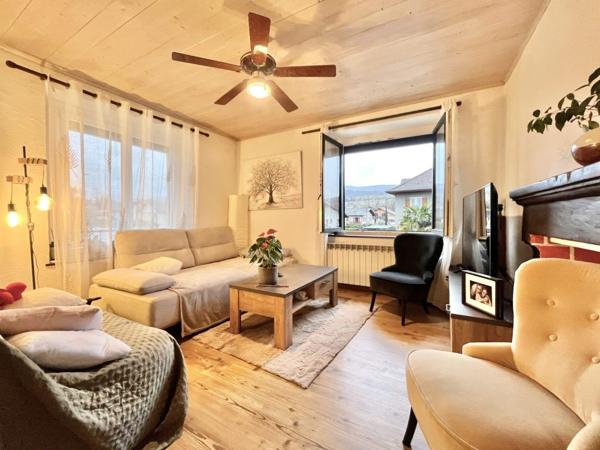 T2 - 61 M2- PROCHE CENTRE - PARKING - CAVE