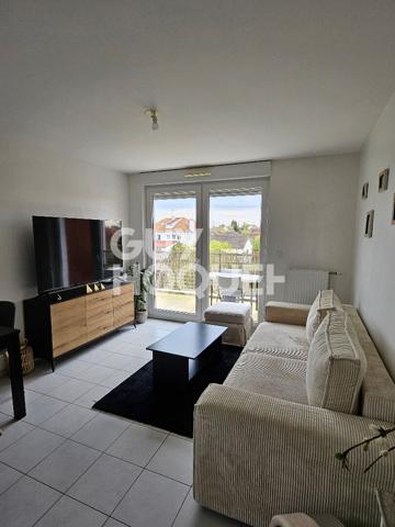 2 pièces 42.45m² - balcon de 10.70m² - deux places de parking