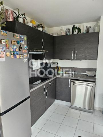 2 pièces 42.45m² - balcon de 10.70m² - deux places de parking