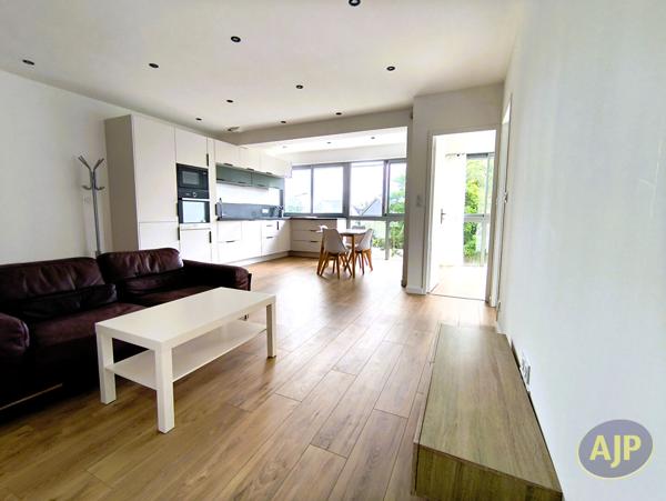 Vente appartement L Hermitage : 263 750 € - AJP Immobilier Pacé
