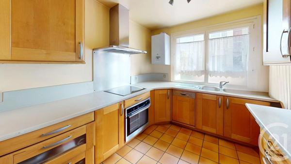 Maison à vendre  6 pièces - 115 m 2   VITRY SUR SEINE  - 94