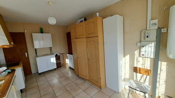 Maison à vendre |  Saint-Médard-de-Guizières |  4 pièces | 99 m²