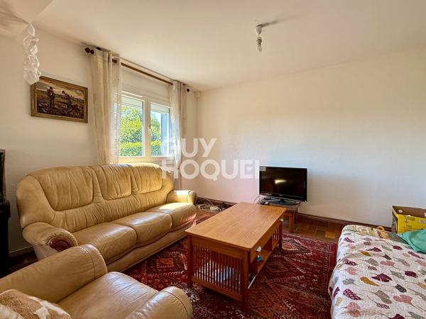 Maison 258 m² sur terrain 13,7 ares