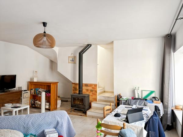 Châteaurenard (13160) Villa 130 m2 sur terrain de 455 m2 proche centre au calme