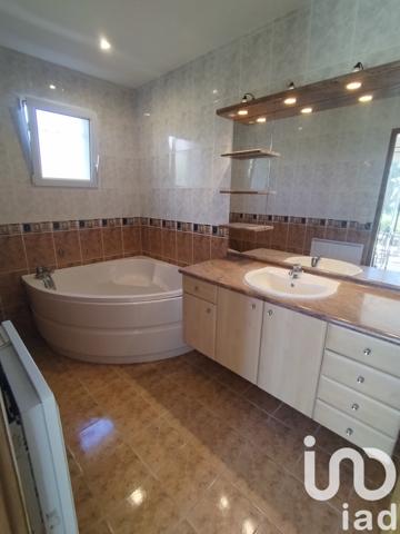 Maison à vendre 6 pièces 173 m² Bouzigues