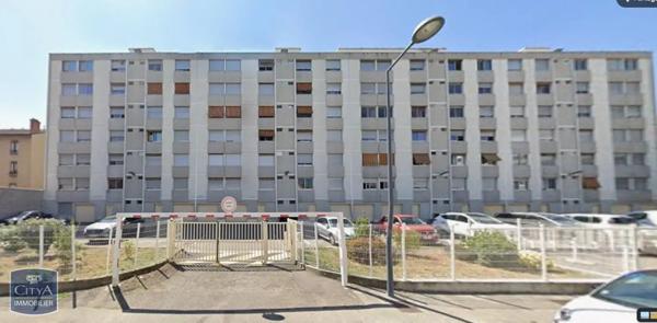 Parking à louer Villeurbanne (69100)