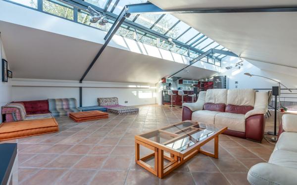 Appartement à vendre    5 pièces • 162 m2 Nogent-sur-Marne