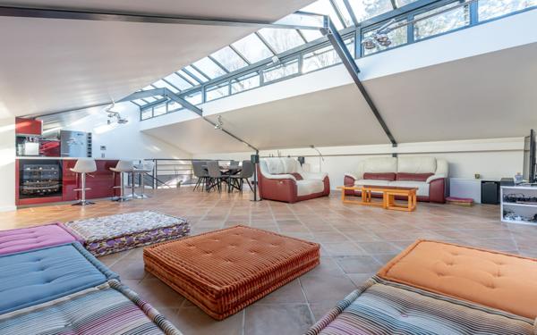 Appartement à vendre    5 pièces • 162 m2 Nogent-sur-Marne