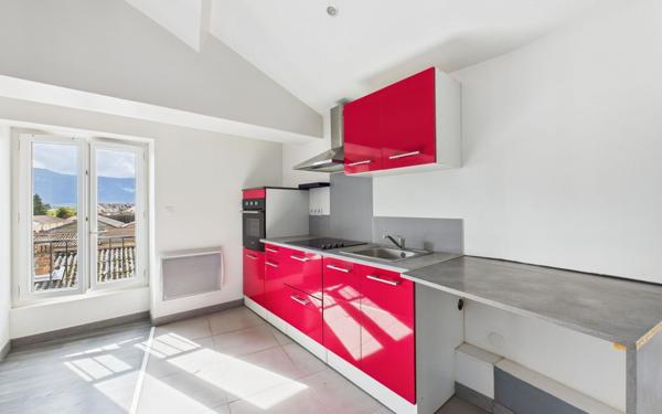 Appartement à louer    3 pièces •  Saint-Marcellin