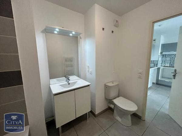 Appartement à louer 2 pièces 37.22m² Istres (13800)