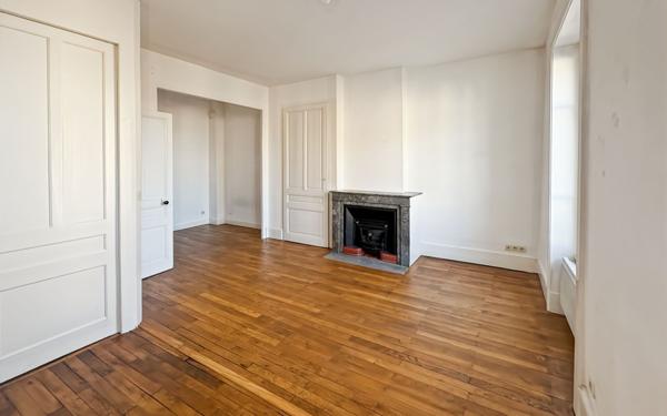 Appartement à vendre    2 pièces • 37,20 m2 Villeurbanne