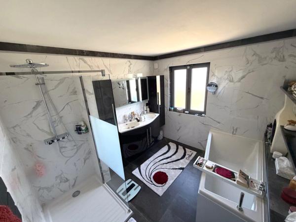 Maison à vendre 9 pièces DIGOIN (71)