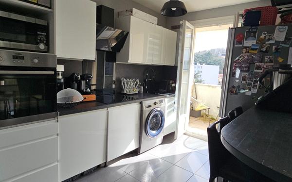 Appartement à vendre    2 pièces • 67,15 m2 Saint-Étienne