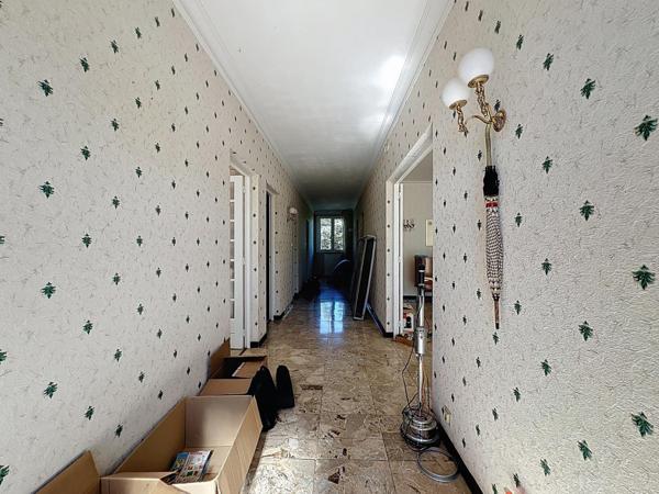 Maison T5 – 170 m² avec parc arboré de 1700 m²