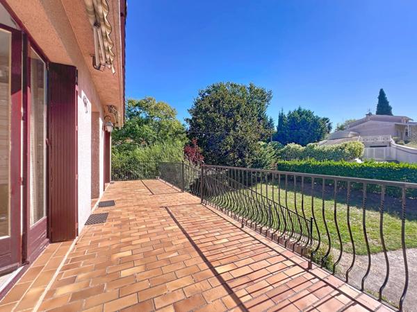 Maison T5 – 170 m² avec parc arboré de 1700 m²