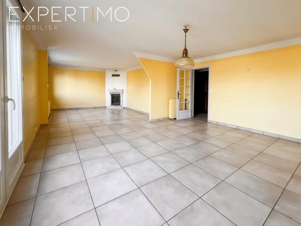 Sainte-Geneviève-des-Bois (91700) Maison offrant multiples possibilités,Idéale grande famille, besoin d’espace ou activité professionnelle