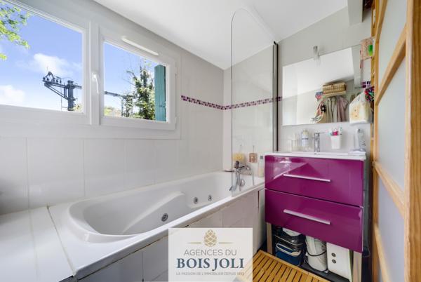 Maison
                                                                                                                                                                                                                                                                                                                        3 pièce(s)                                                                                                                                                                                                          2 chambre(s)                                                                                                                                                                                                          69  m²