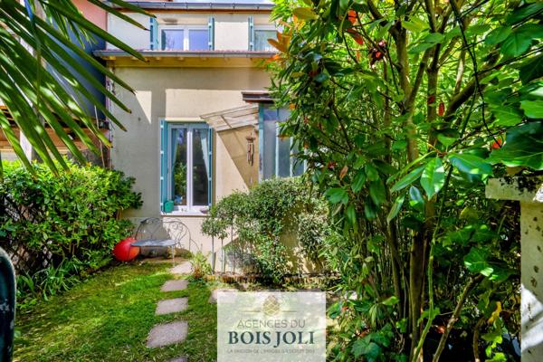 Maison
                                                                                                                                                                                                                                                                                                                        3 pièce(s)                                                                                                                                                                                                          2 chambre(s)                                                                                                                                                                                                          69  m²