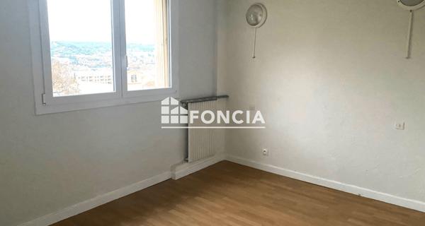 Location Appartement 3 pièces 69.25 m² - Marseille 13011