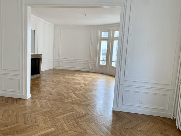 Appartement 7 pièces à louer