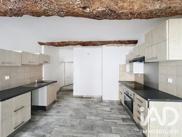 Location maison 3 pièces 76 m² Lambesc