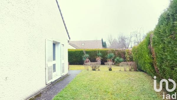 Maison traditionnelle 5 pièces de 110 m² à Cires-lès-Mello (60660)