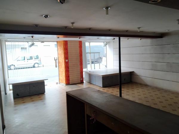 Location Local commercial 4 pièces à Carmaux