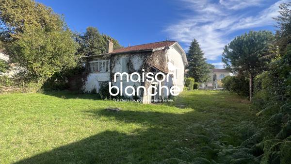 Pessac Les Musiciens:Belle Échoppe de 115m2 hab. sur 591 me de terrain!