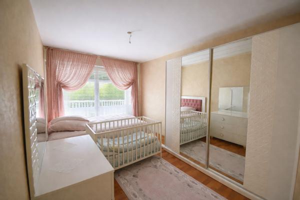 Idéal investisseur - Appartement de type F4 - Melun