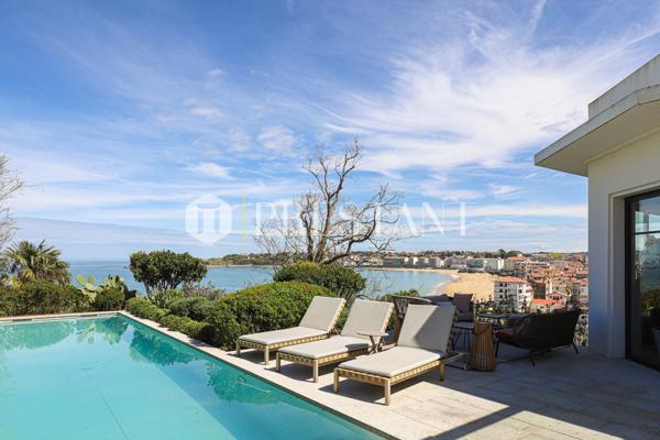 PAULA – COLLINE DE BORDAGAIN – VUE EPOUSTOUFLANTE ET PISCINE – 10 PERSONNES, CIBOURE