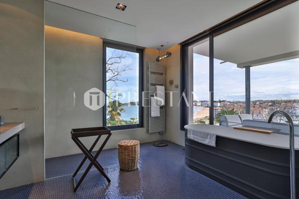 PAULA – COLLINE DE BORDAGAIN – VUE EPOUSTOUFLANTE ET PISCINE – 10 PERSONNES, CIBOURE