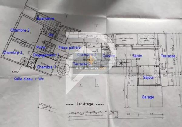 Vente                                                      Immeuble
                        
                     10 pièces                      662 m2                     à Les Mureaux