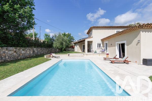 Maison à vendre 5 pièces 254 m² Grasse