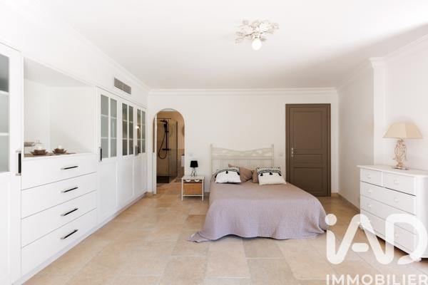 Maison à vendre 5 pièces 254 m² Grasse