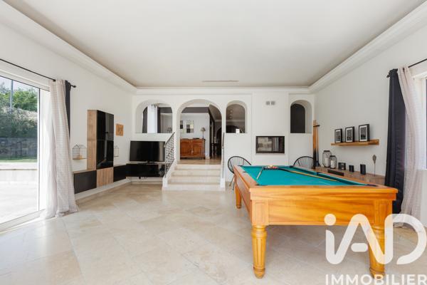 Maison à vendre 5 pièces 254 m² Grasse