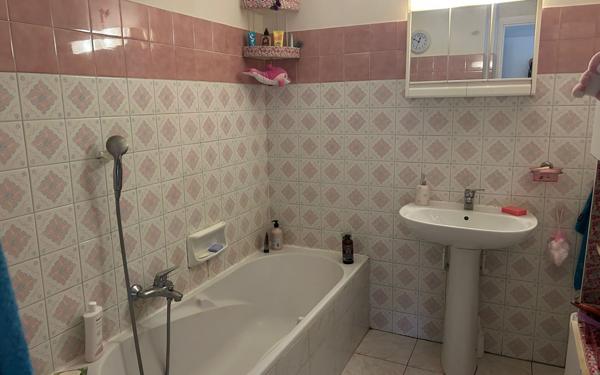 Appartement à vendre    3 pièces • 72,70 m2 Nice