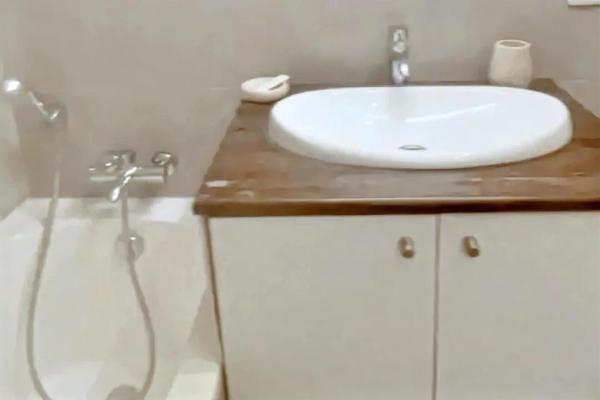 MAGNIFIQUE APPARTEMENT AU DERNIER ETAGE D'UN IMMEUBLE HISTORIQUE A DEUX PAS DU PANTHEON