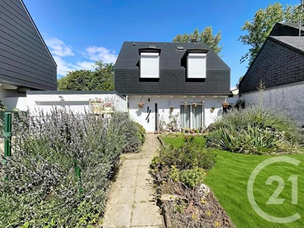 Maison à vendre  7 pièces - 138,13 m 2   SAVIGNY LE TEMPLE  - 77