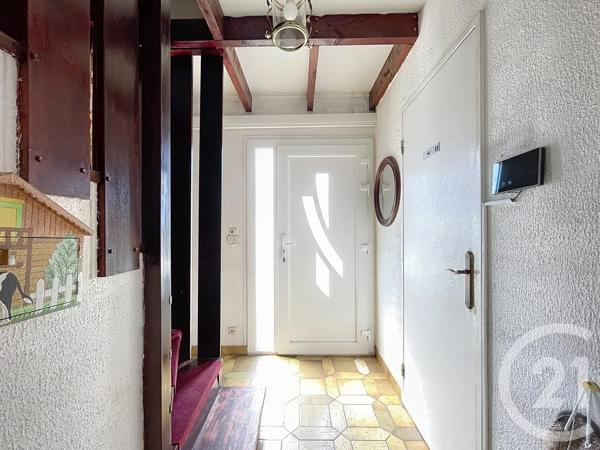 Maison à vendre  7 pièces - 138,13 m 2   SAVIGNY LE TEMPLE  - 77