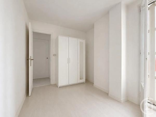 Appartement T3 à vendre  3 pièces - 65,87 m 2   CHARTRES  - 28