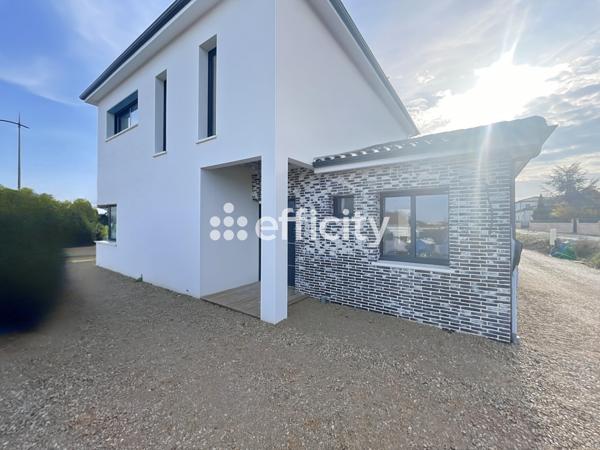 Maison 4 pièces - 150 m² Exclusivité efficity